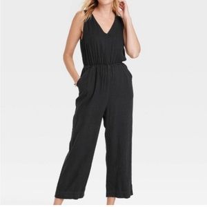 Black Charcoal Linen Jumpsuit with pockets Universal Threads 🧵